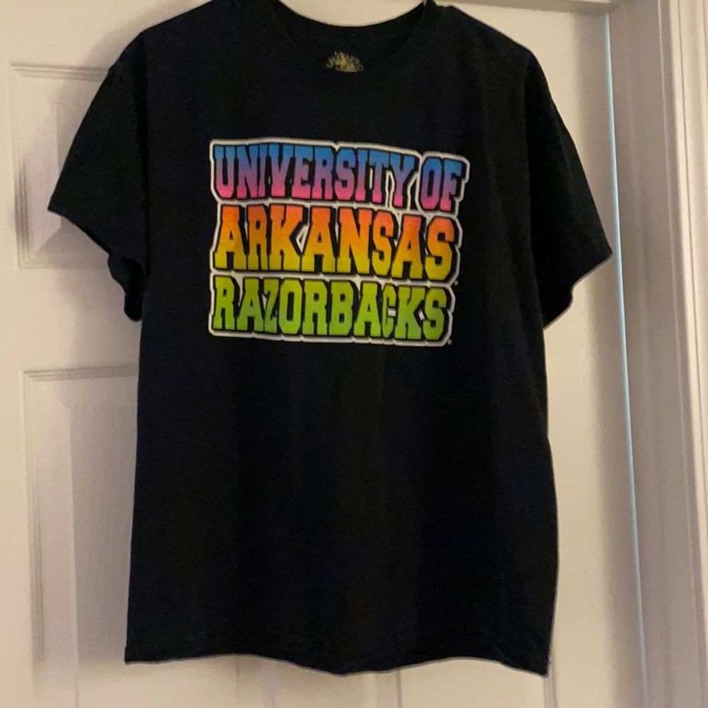 Women’s Arkansas Razorback tee